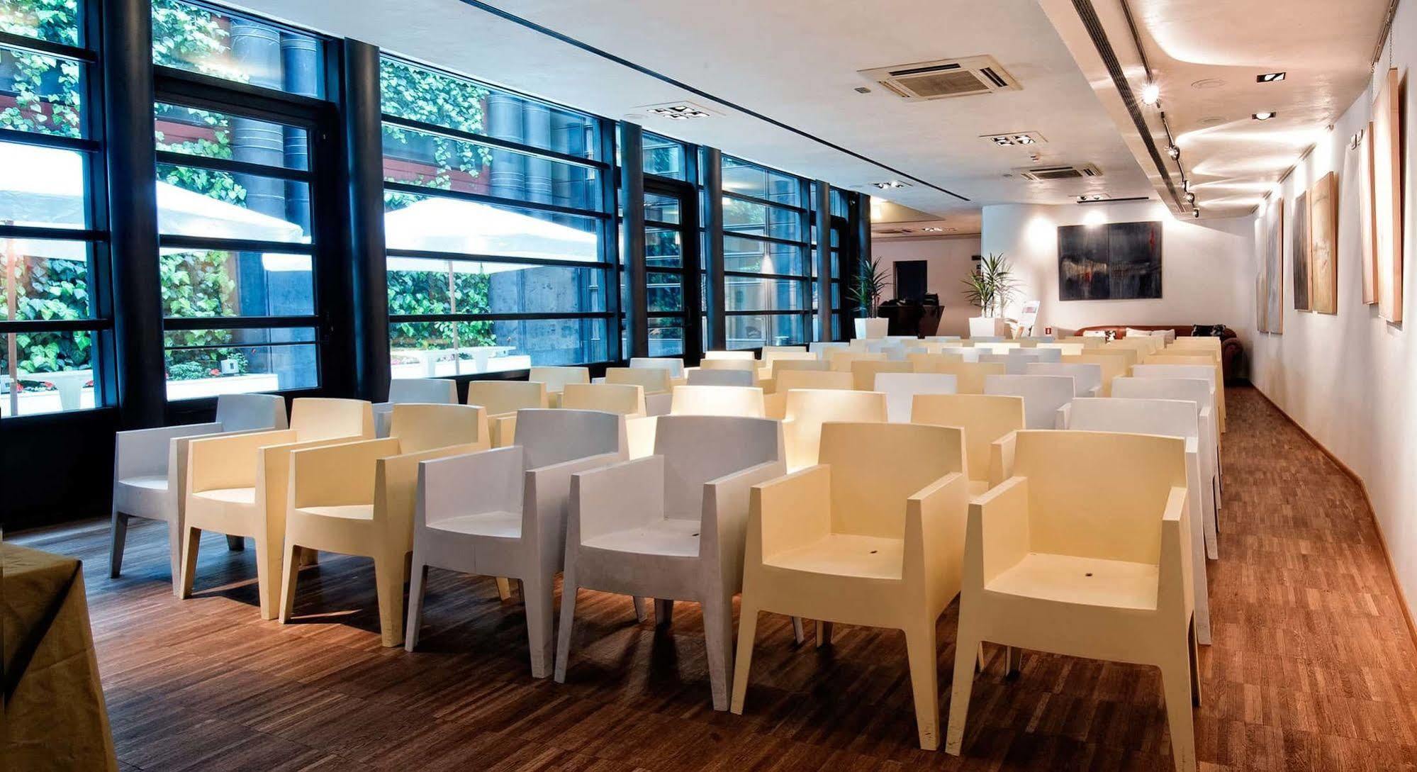 Dellearti Design Hotel 4*