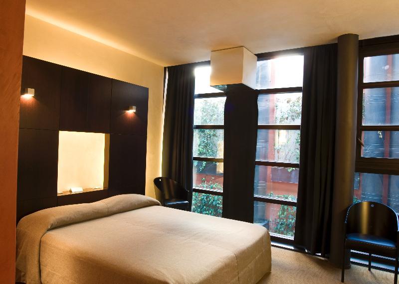 Dellearti Design Hotel 4*